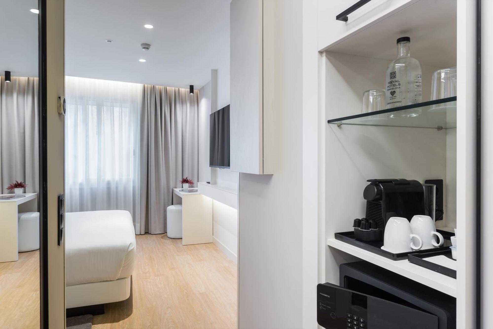Royal Ramblas Barcelona Bagian luar foto