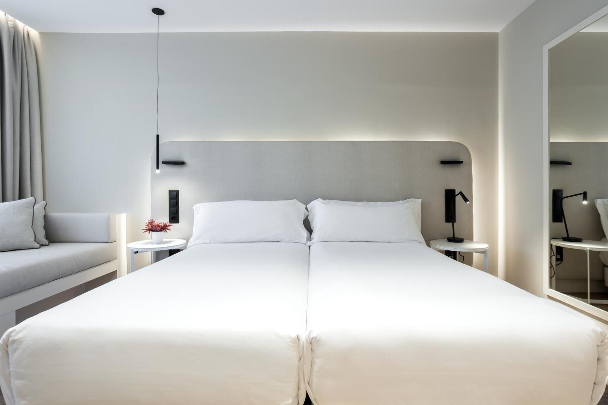Royal Ramblas Barcelona Bagian luar foto